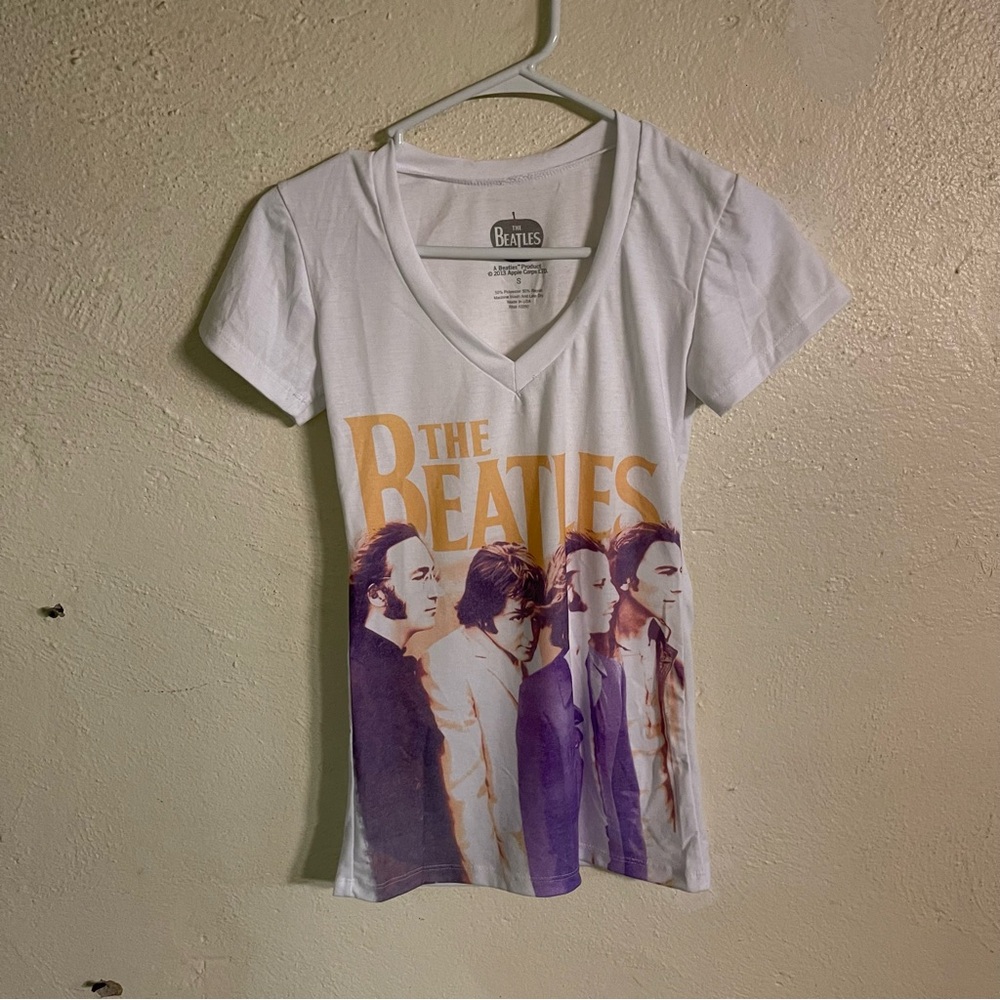 Band T-Shirt - THE BEATLES - V NECK - White